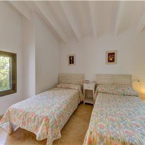3 Bedroom Villa near Port d’Alcudia, Sleeps 6